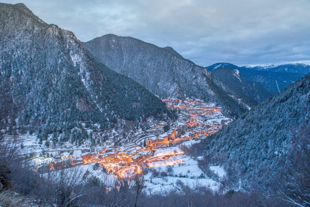 The village of Arinsal during winter