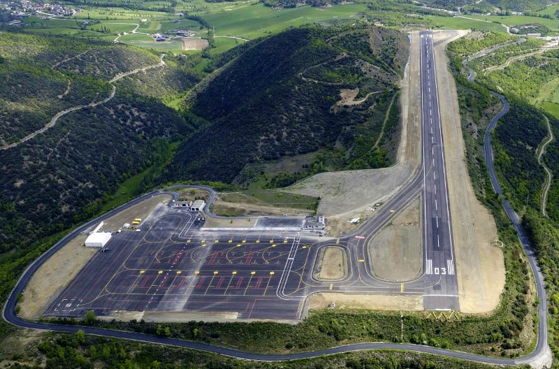 Andorra–La Seu d'Urgell Airport (LEU)