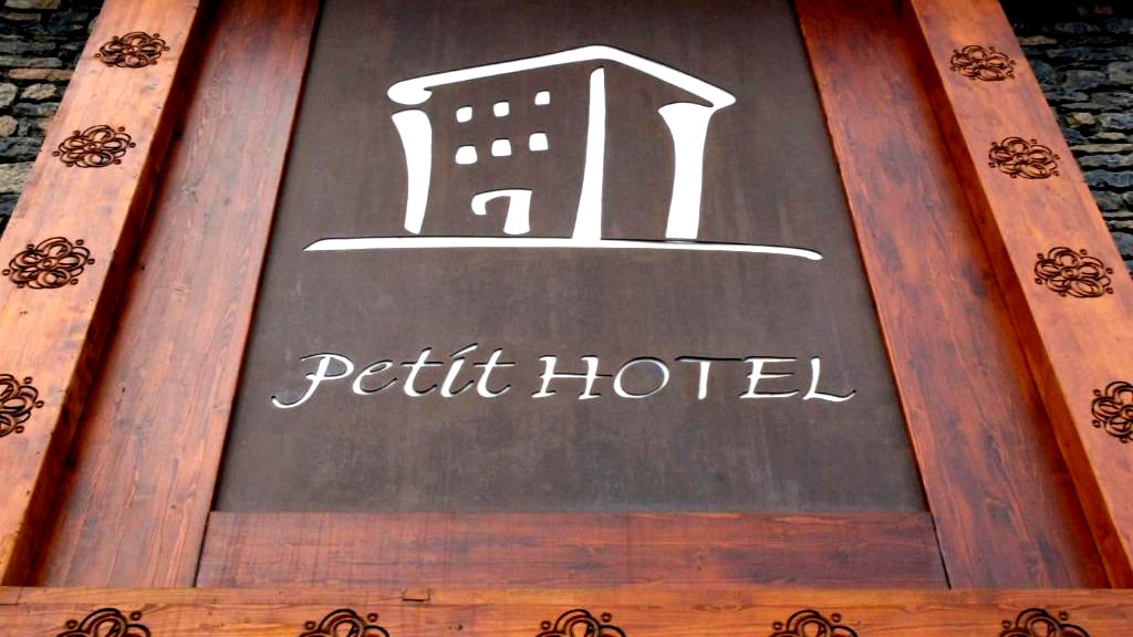 Petit Hotel